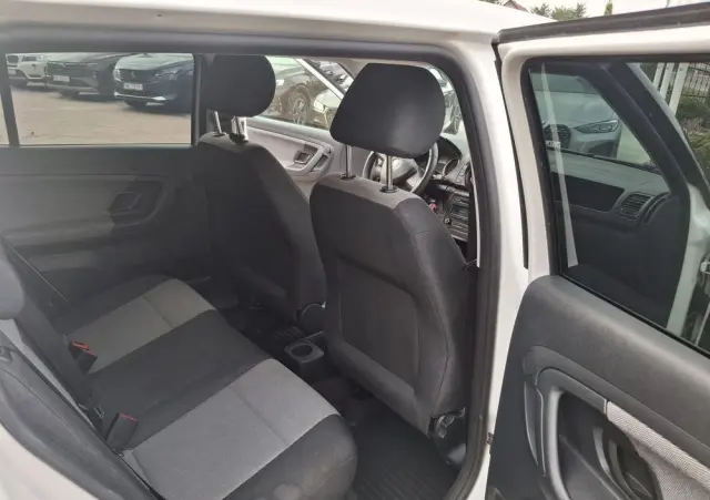 SKODA Fabia 1.2 HTP Ambition