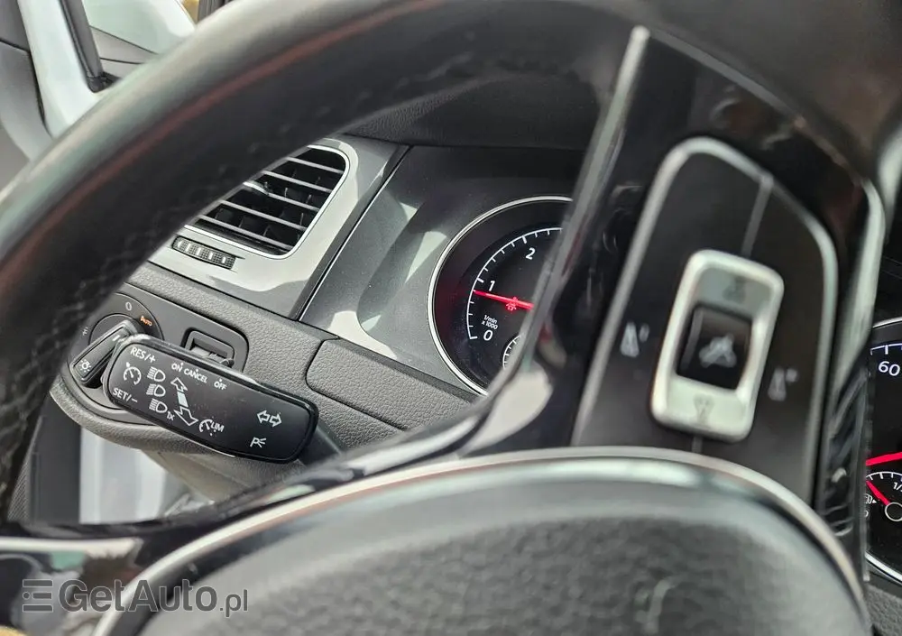 VOLKSWAGEN Golf 1.6 TDI BMT Highline DSG