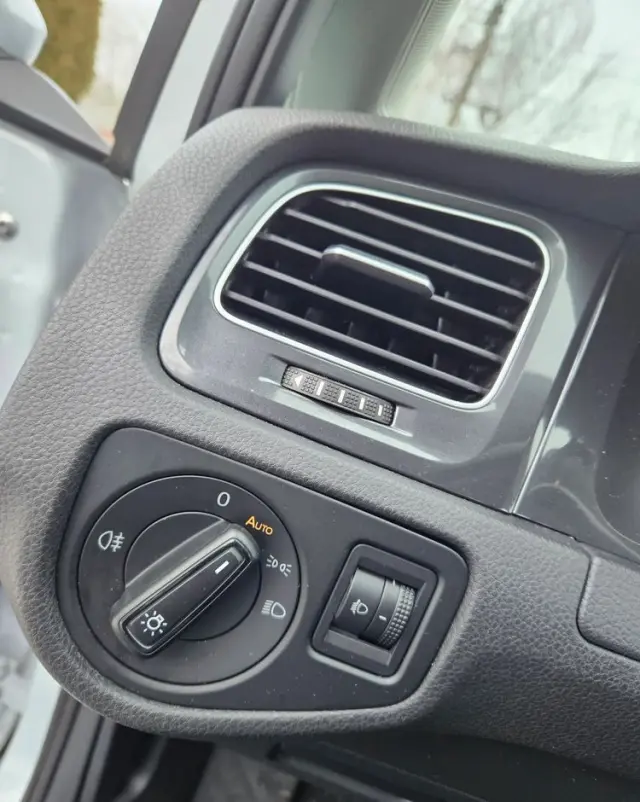 VOLKSWAGEN Golf 1.6 TDI BMT Highline DSG