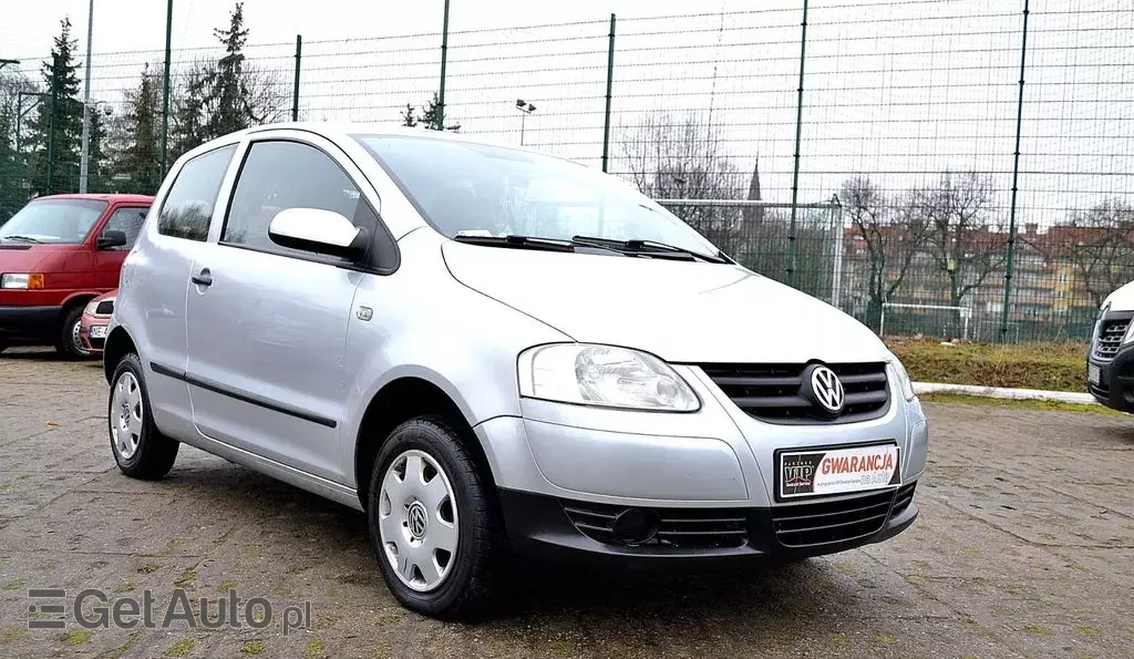 VOLKSWAGEN Fox 
