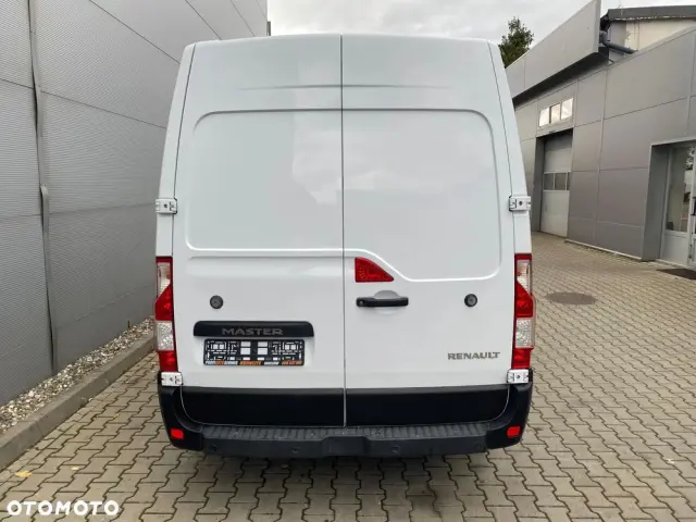 RENAULT MASTER Furgon L3H2 