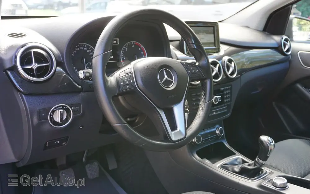 MERCEDES-BENZ Klasa B 