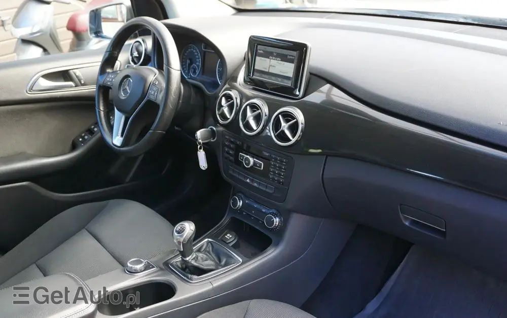 MERCEDES-BENZ Klasa B 