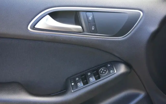 MERCEDES-BENZ Klasa B 