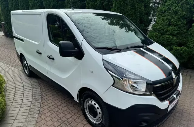 RENAULT Trafic 