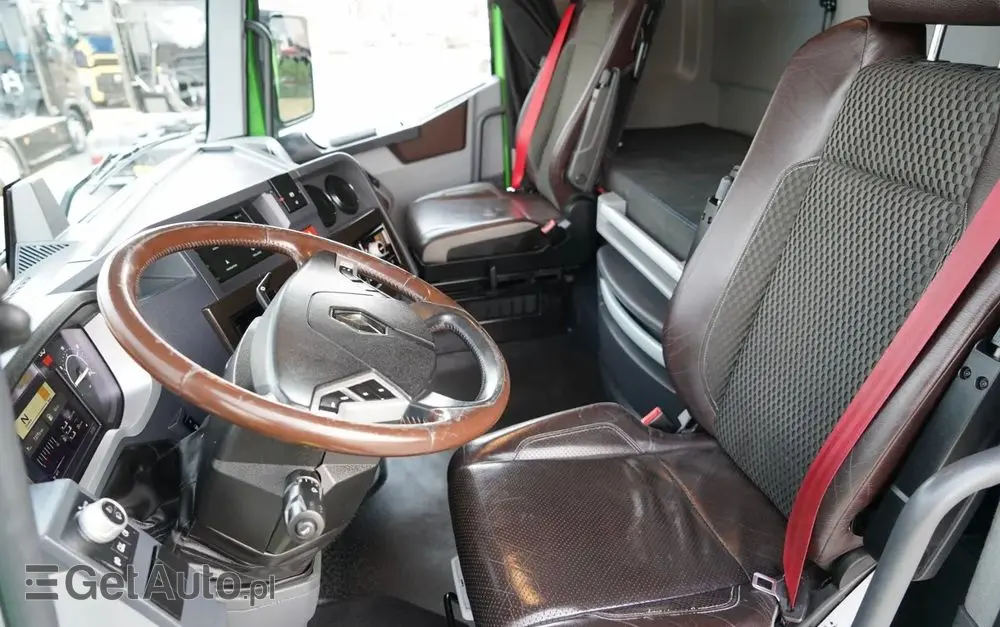 RENAULT T 520 / MAXISPACE / RETARDER / ALUFELGI  / SKÓRY / EURO 6 