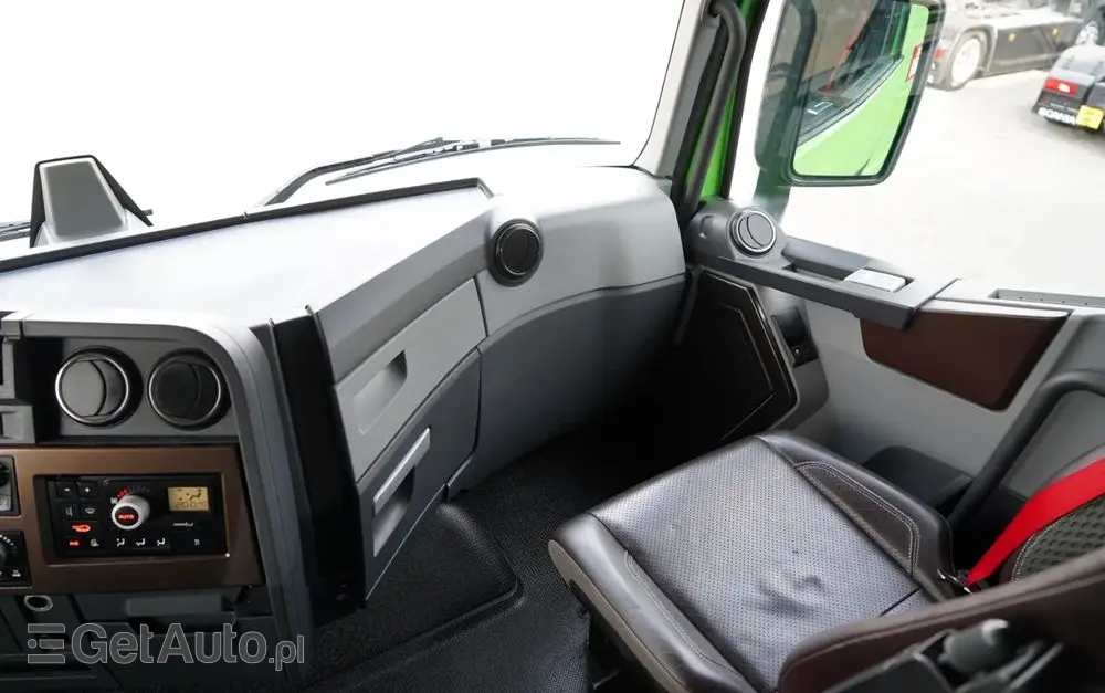 RENAULT T 520 / MAXISPACE / RETARDER / ALUFELGI  / SKÓRY / EURO 6 