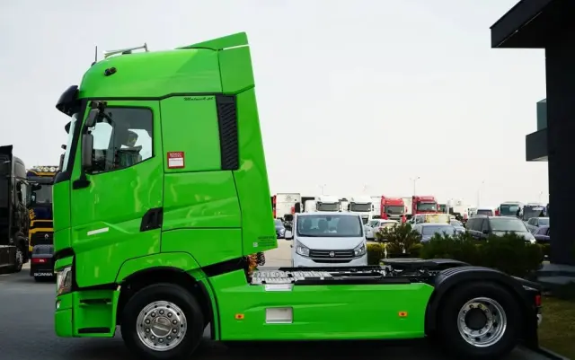 RENAULT T 520 / MAXISPACE / RETARDER / ALUFELGI  / SKÓRY / EURO 6 