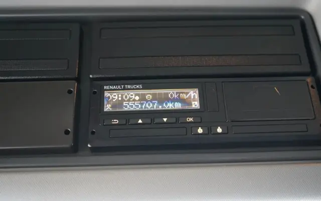 RENAULT T 520 / MAXISPACE / RETARDER / ALUFELGI  / SKÓRY / EURO 6 