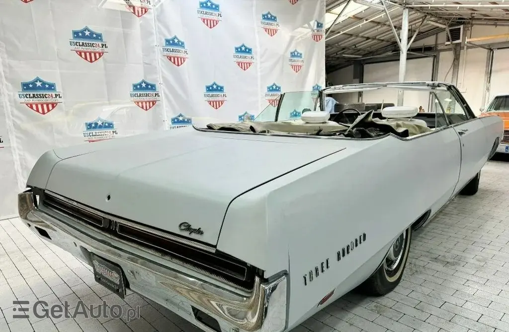 CHRYSLER Town & Country 