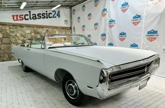 CHRYSLER Town & Country 