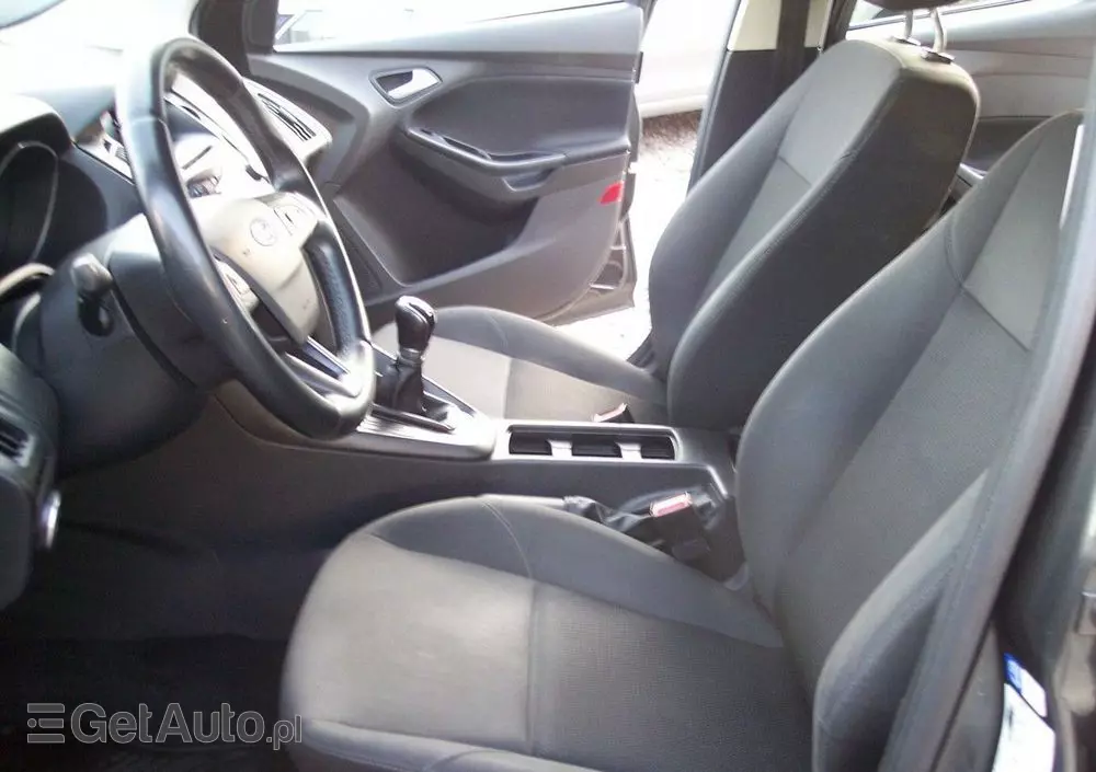 FORD Focus 1.6 Trend