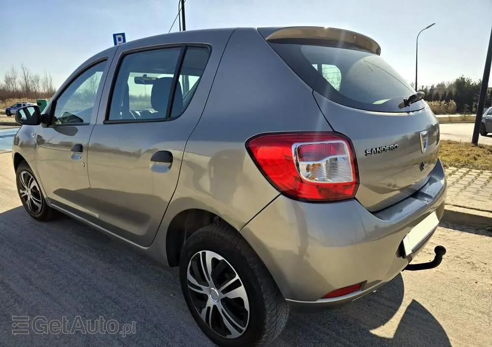 DACIA Sandero 1.2 16V 75 Live II