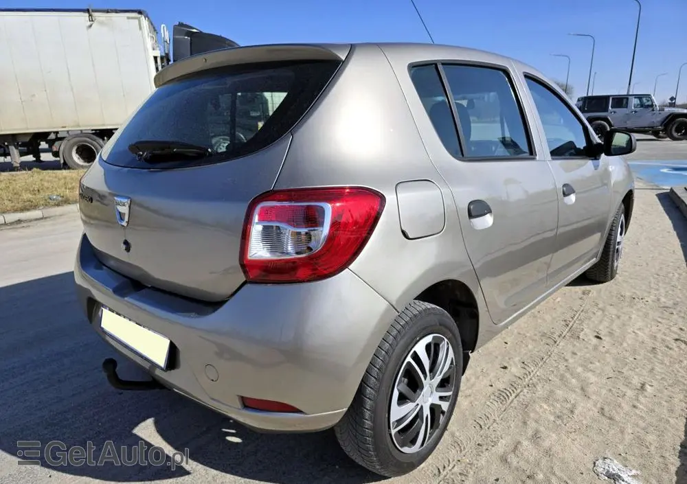 DACIA Sandero 1.2 16V 75 Live II
