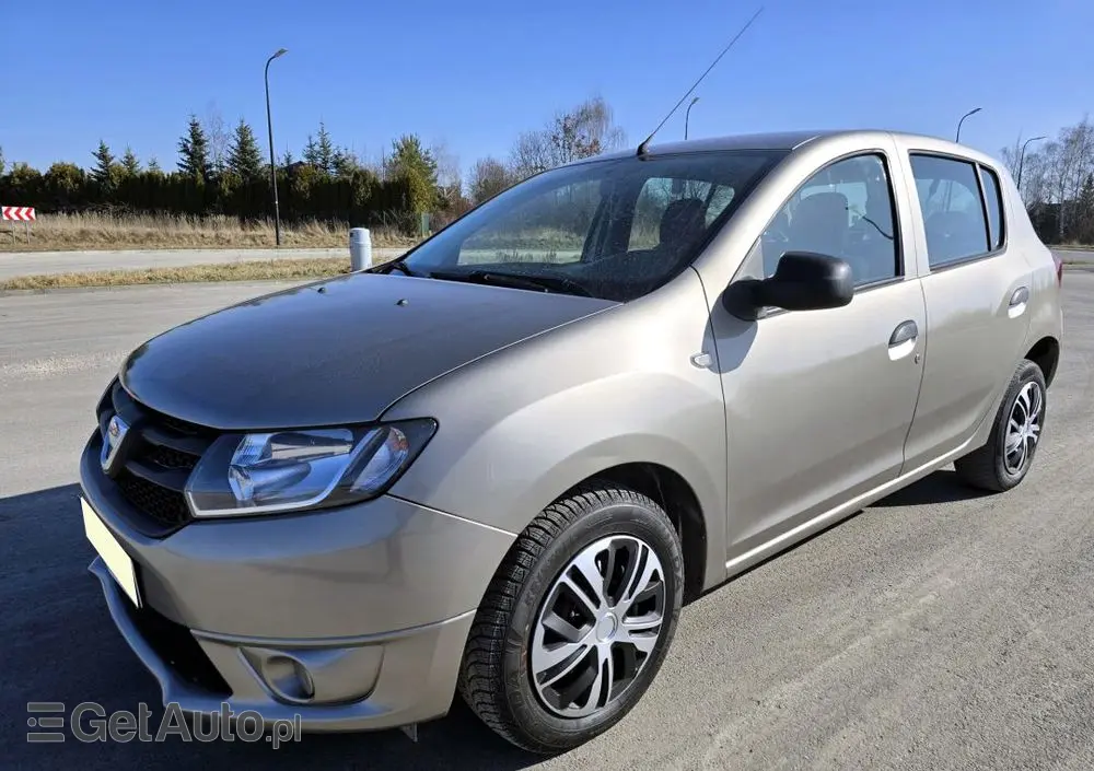 DACIA Sandero 1.2 16V 75 Live II