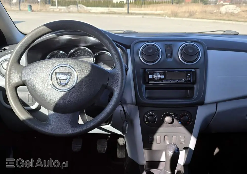 DACIA Sandero 1.2 16V 75 Live II