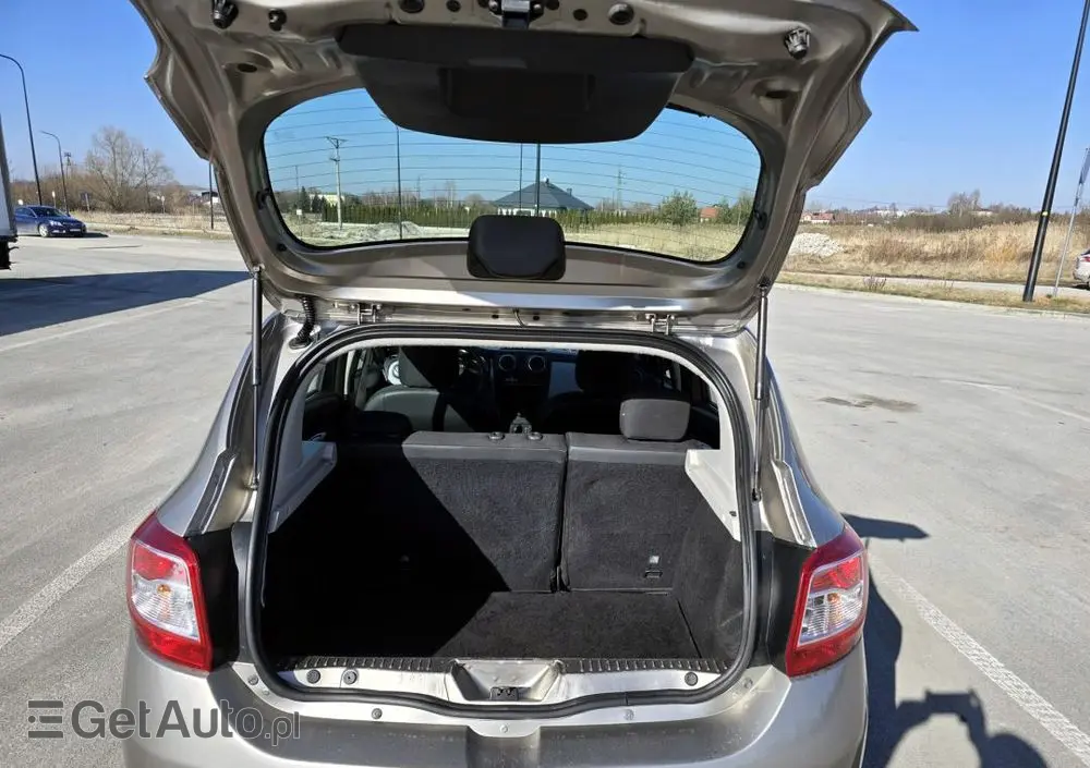 DACIA Sandero 1.2 16V 75 Live II