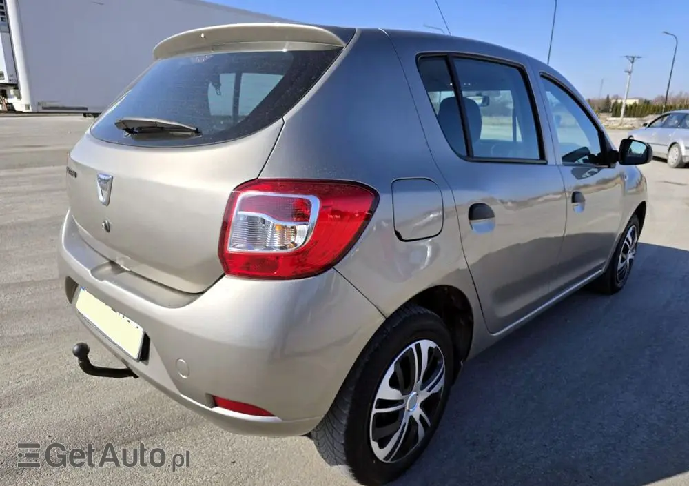 DACIA Sandero 1.2 16V 75 Live II