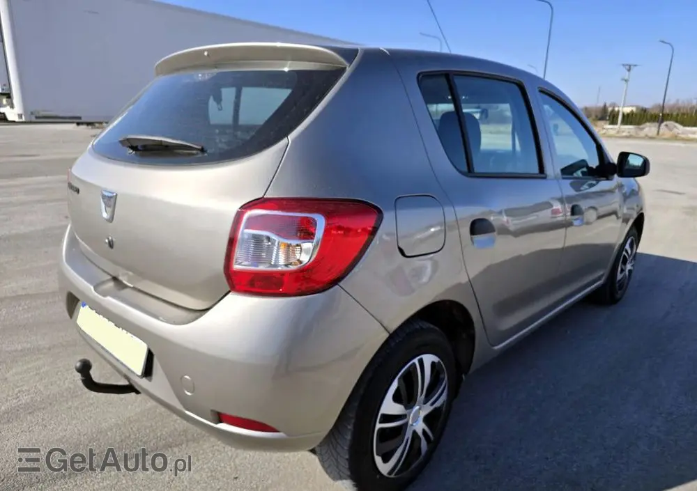 DACIA Sandero 1.2 16V 75 Live II