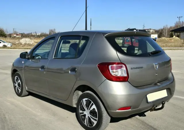 DACIA Sandero 1.2 16V 75 Live II