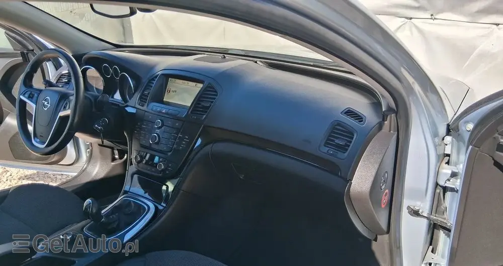 OPEL Insignia 1.6 Turbo Cosmo