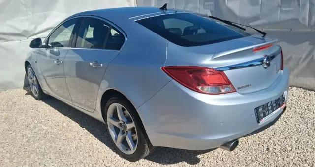 OPEL Insignia 1.6 Turbo Cosmo