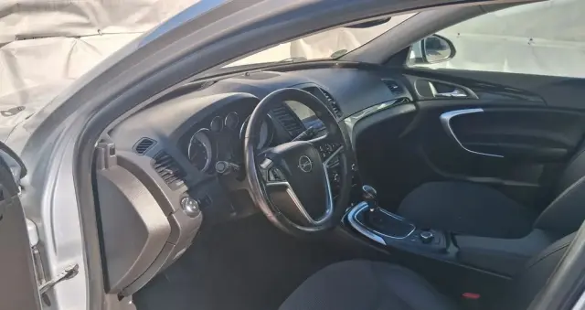 OPEL Insignia 1.6 Turbo Cosmo