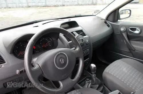 RENAULT Megane 