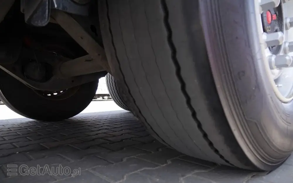 WIELTON PRZYCZEPA CHŁODNIA / IGLOOCAR / THERMO KING - FRIGOBLOCK / WINDA ZAŁADOWCZA / PRZEJAZDOWA / SAF / 2019 ROK 