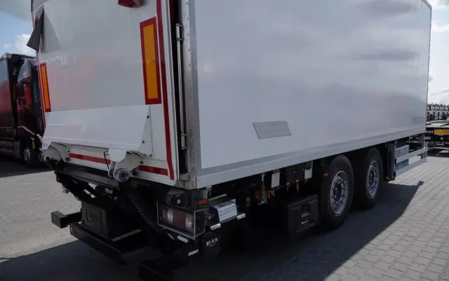 WIELTON PRZYCZEPA CHŁODNIA / IGLOOCAR / THERMO KING - FRIGOBLOCK / WINDA ZAŁADOWCZA / PRZEJAZDOWA / SAF / 2019 ROK 