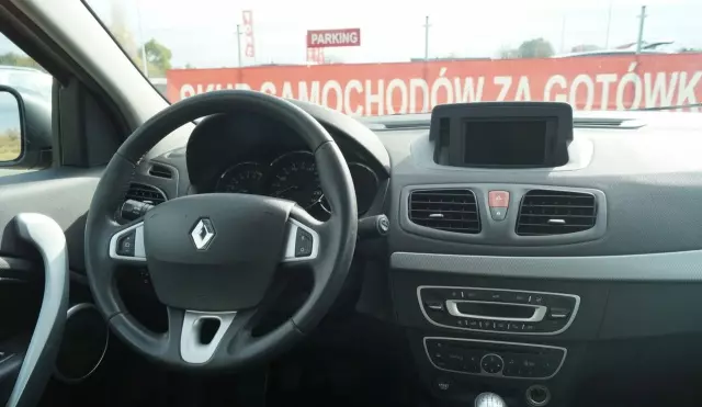 RENAULT Fluence 