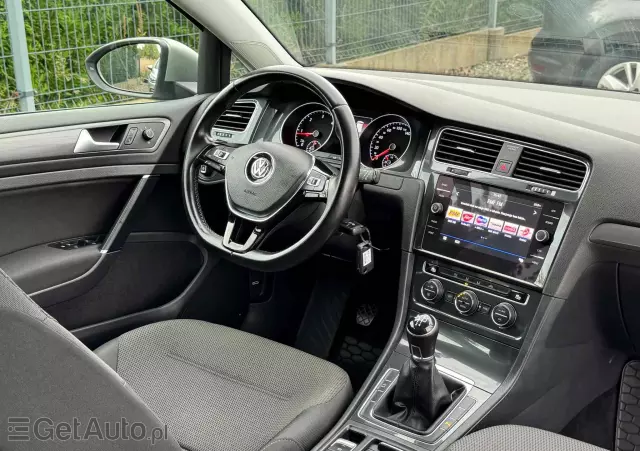 VOLKSWAGEN Golf VII 1.6 TDI BMT Comfortline
