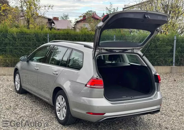 VOLKSWAGEN Golf VII 1.6 TDI BMT Comfortline