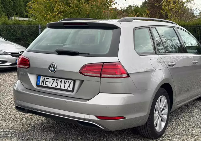 VOLKSWAGEN Golf VII 1.6 TDI BMT Comfortline