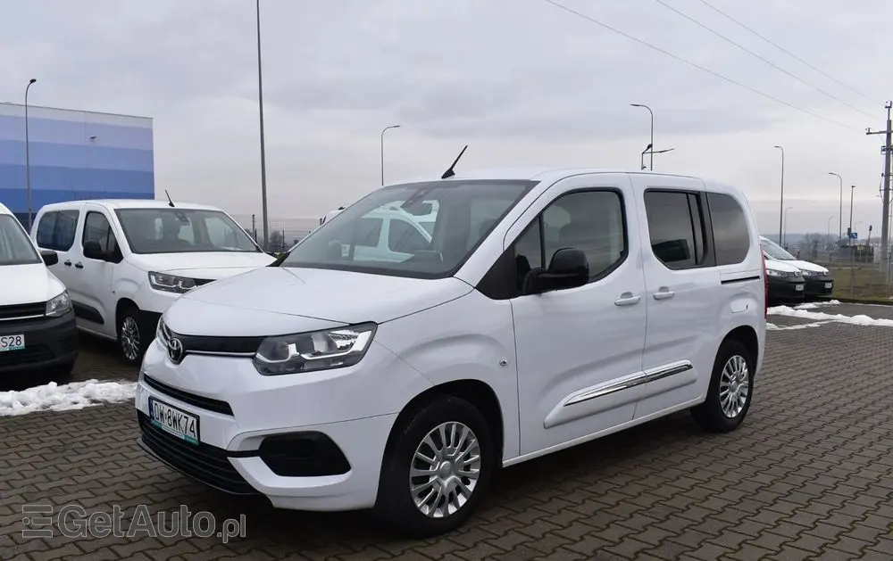 TOYOTA Proace City Verso 1.5 D-4D Business