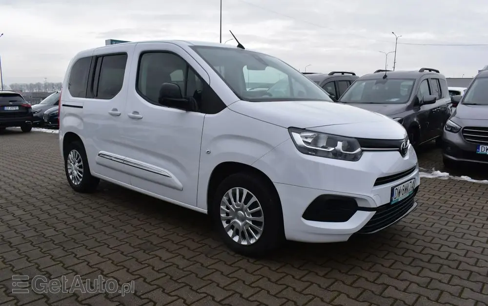 TOYOTA Proace City Verso 1.5 D-4D Business