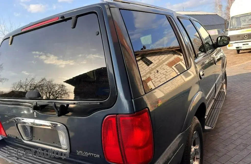 LINCOLN Navigator 