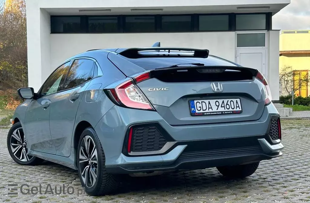 HONDA Civic 1.5 VTEC (180 KM) CVT