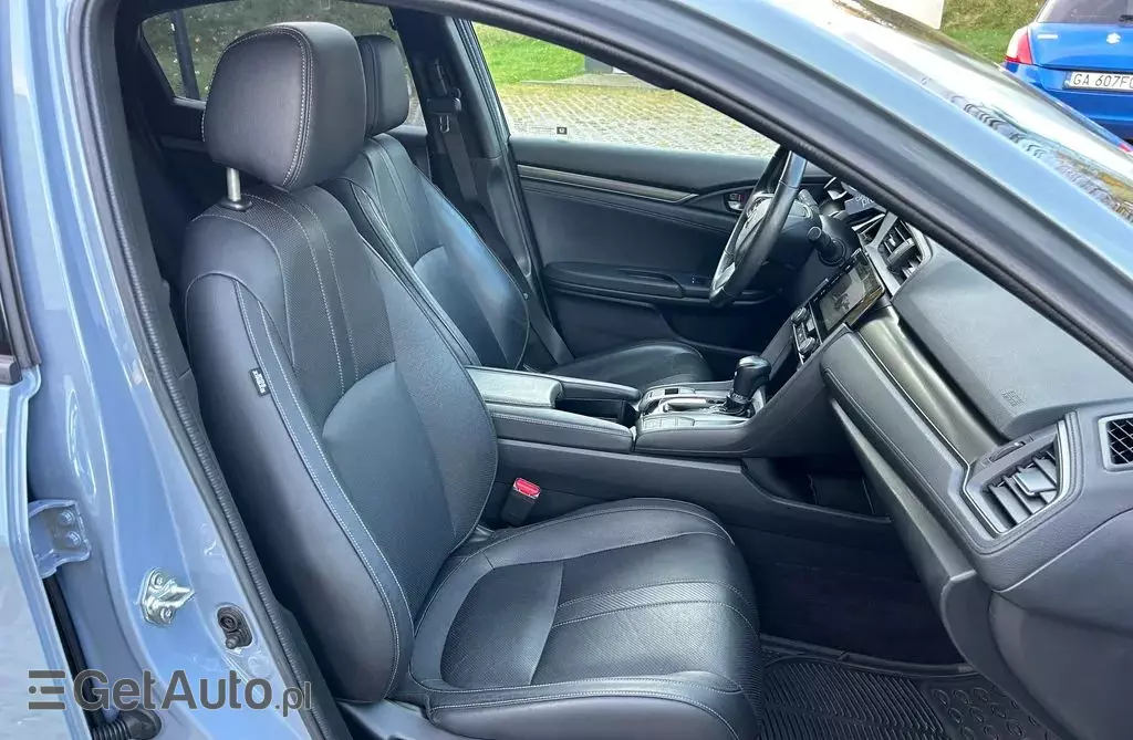 HONDA Civic 1.5 VTEC (180 KM) CVT