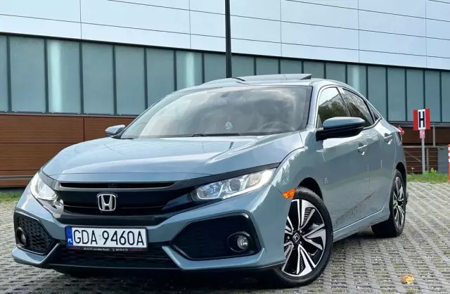 HONDA Civic 1.5 VTEC (180 KM) CVT