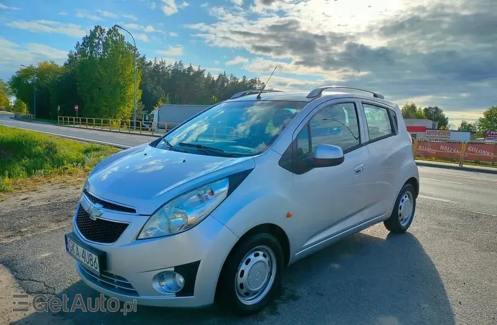 CHEVROLET Spark 