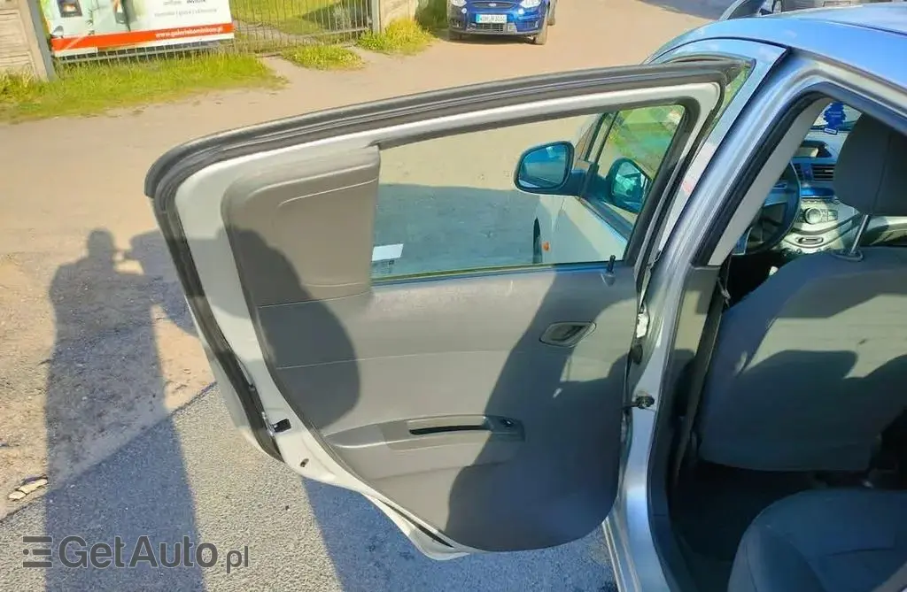 CHEVROLET Spark 