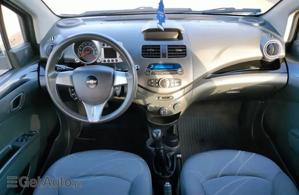 CHEVROLET Spark 