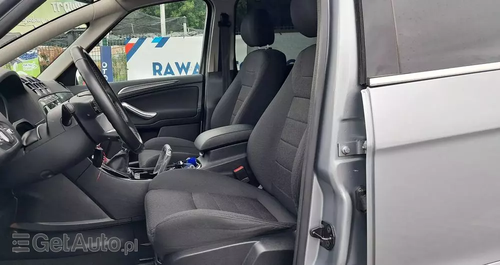 FORD S-Max 2.0 FF Titanium