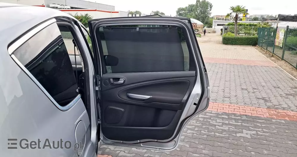 FORD S-Max 2.0 FF Titanium