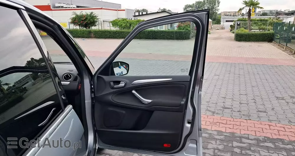 FORD S-Max 2.0 FF Titanium