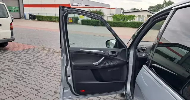 FORD S-Max 2.0 FF Titanium