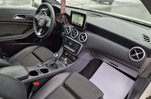 MERCEDES-BENZ Klasa A 