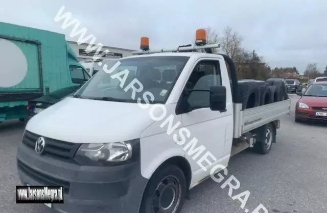 VOLKSWAGEN TRANSPORTER 