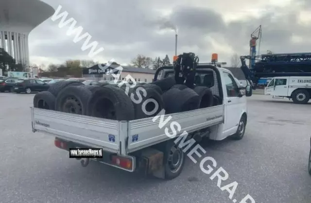 VOLKSWAGEN TRANSPORTER 